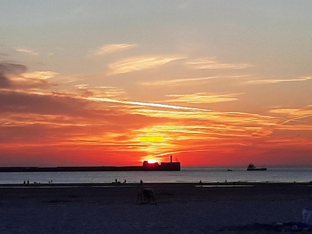 La Mer, La Plage, Le Sable Apartment Boulogne-sur-Mer