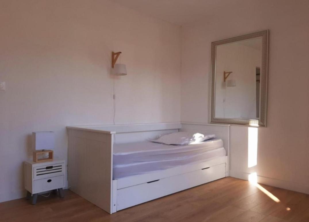 La Mer, La Plage, Le Sable Apartment